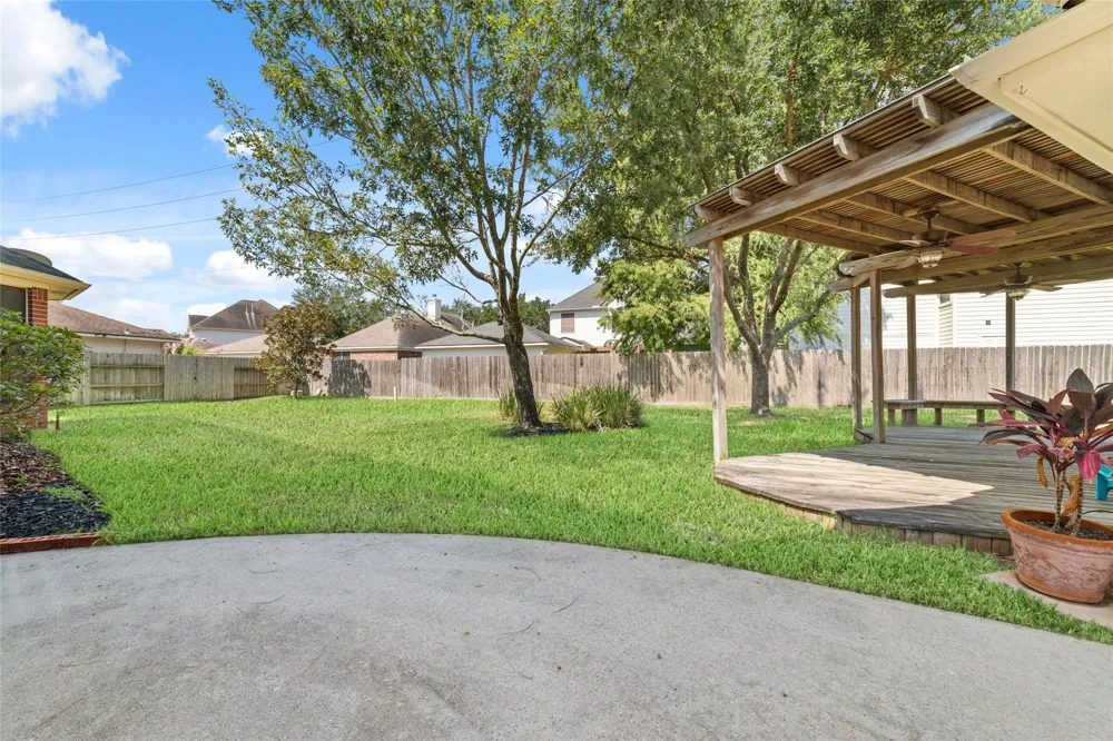 20423 Forest Drive Spring, TX 77388
