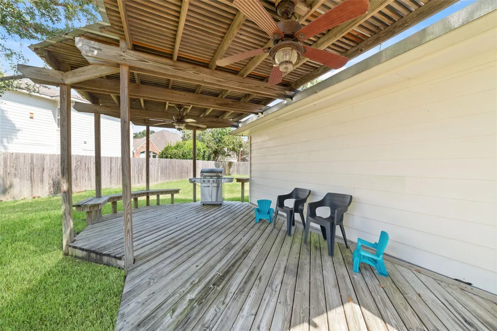20423 Forest Drive Spring, TX 77388