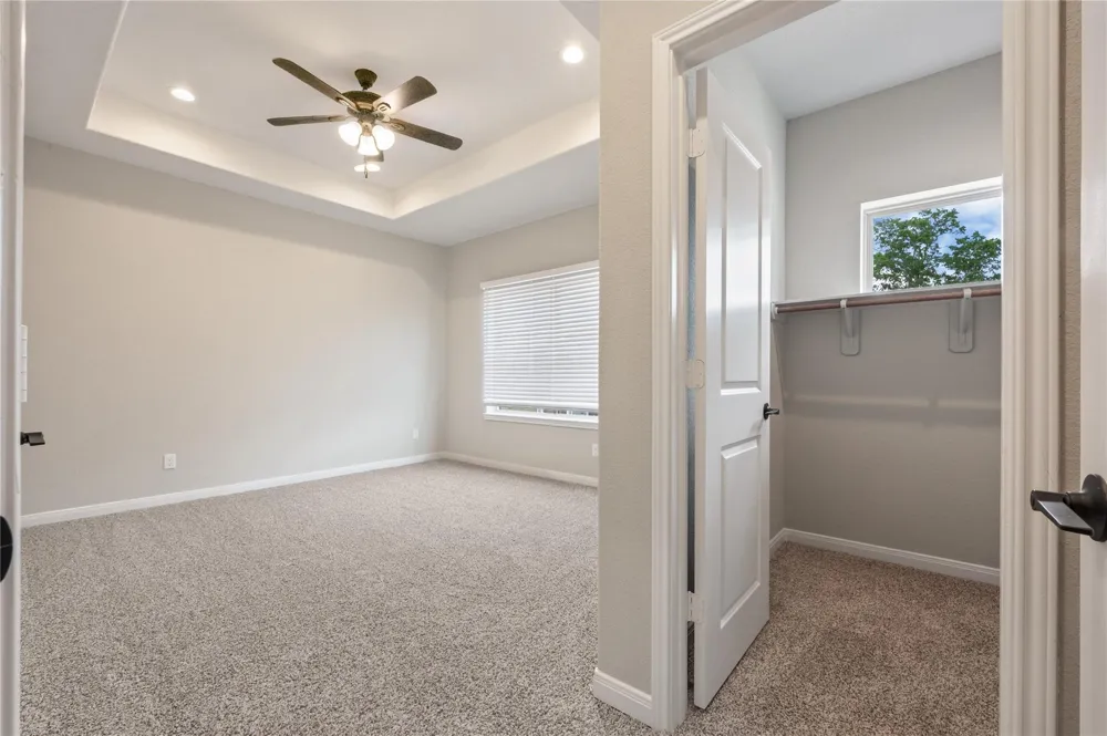 14010 Longstreet Road #A Willis, TX 77318