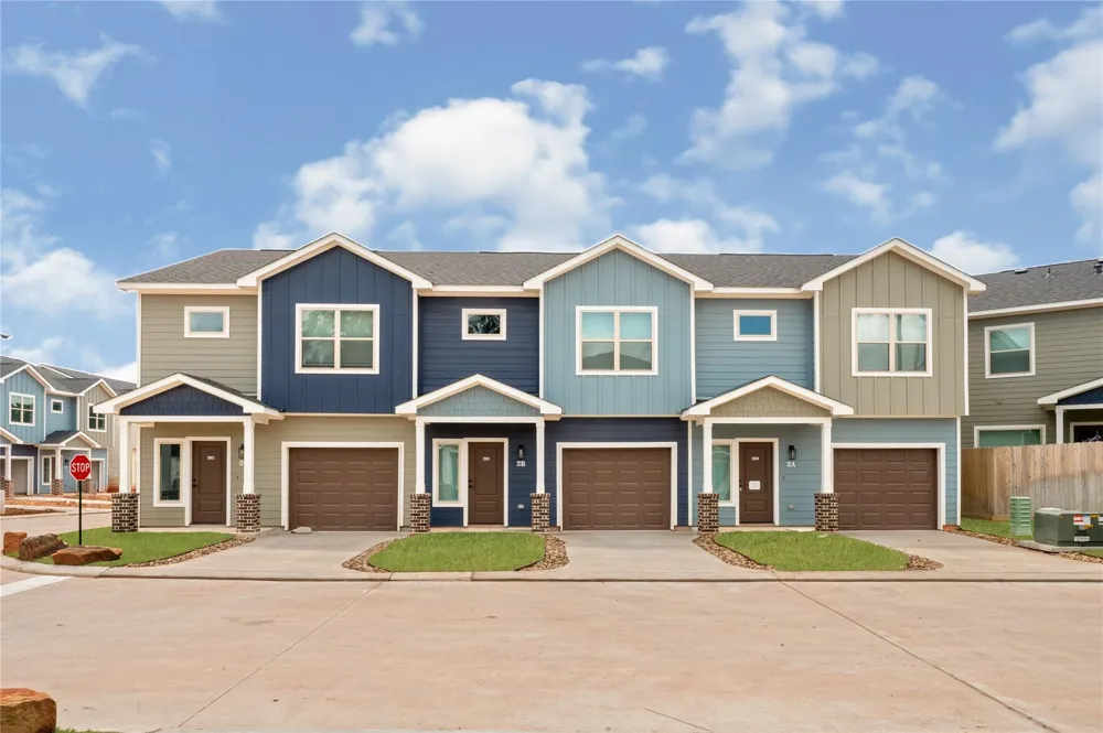 14010 Longstreet Road #A Willis, TX 77318