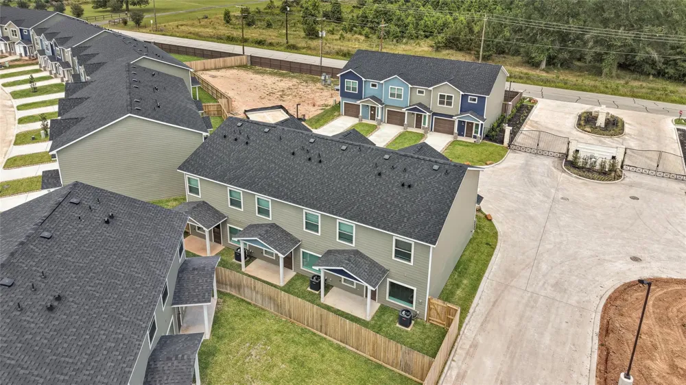 14010 Longstreet Road #A Willis, TX 77318