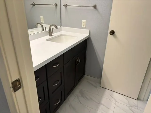 2120 El Paseo Street #2510 Houston, TX 77054