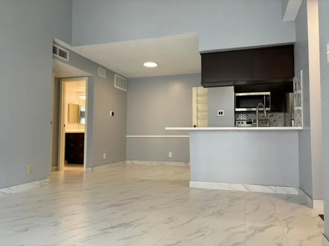 2120 El Paseo Street #2510 Houston, TX 77054