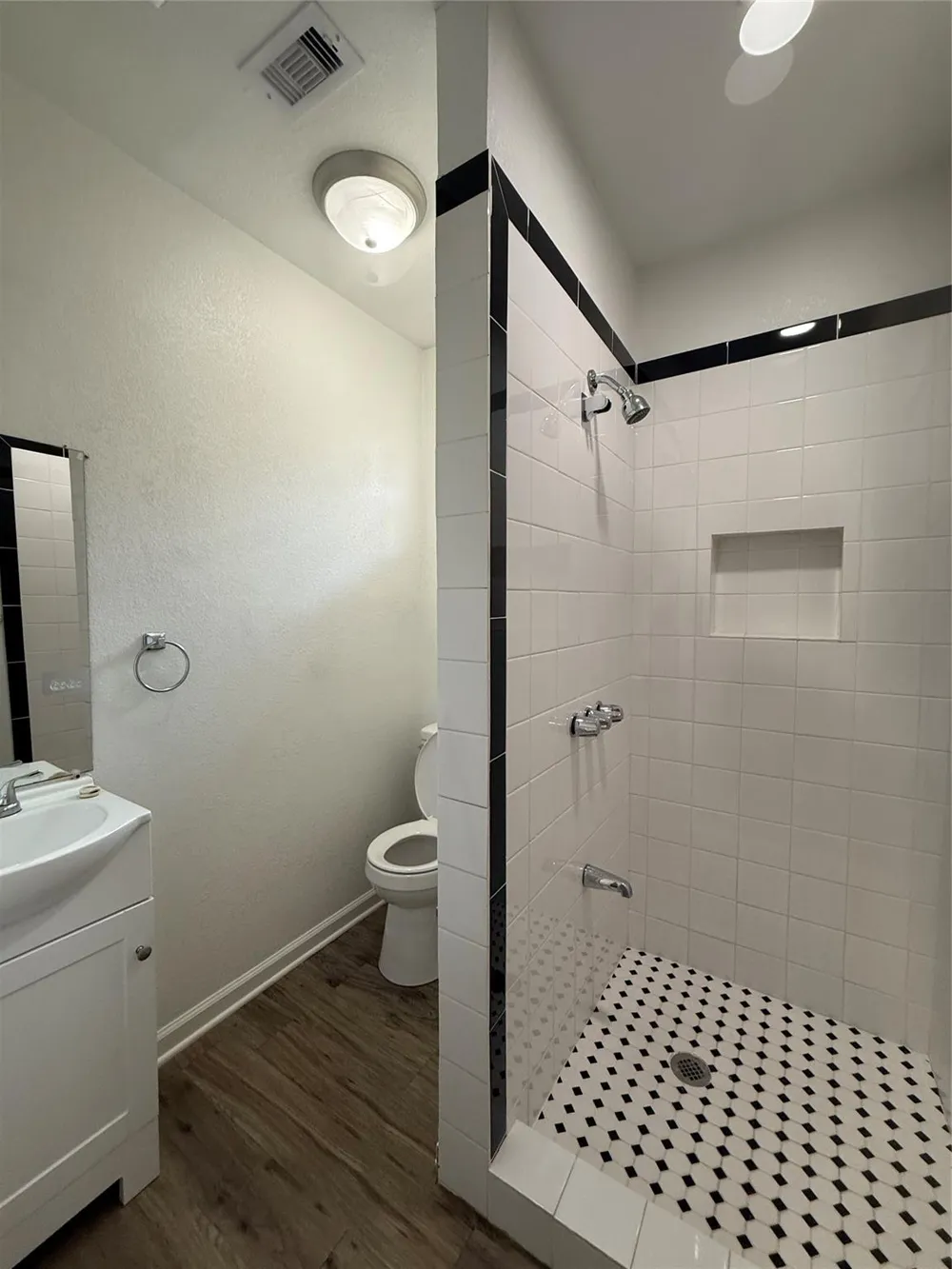 1415 Regal Street Houston, TX 77034