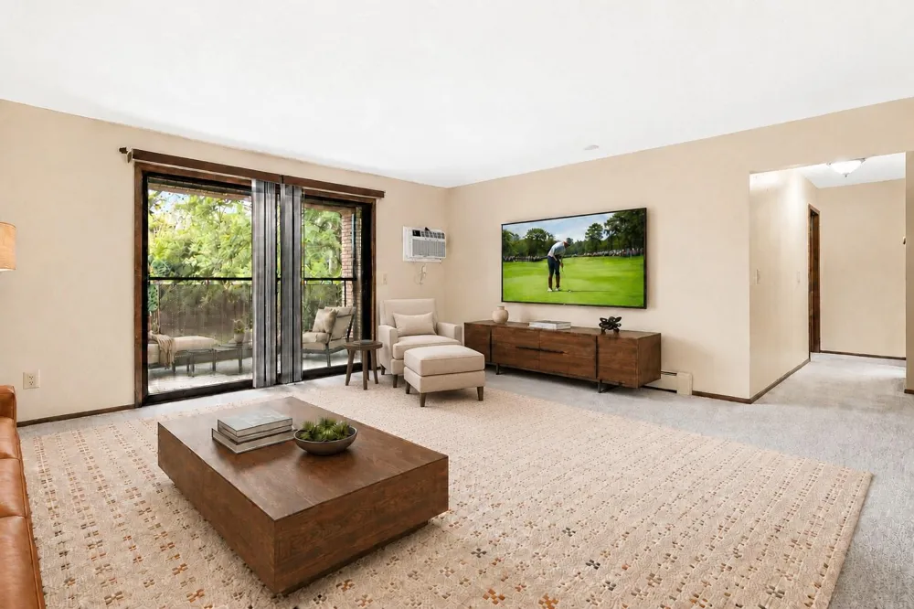 4380 Brookside Court #213 Edina, MN 55436