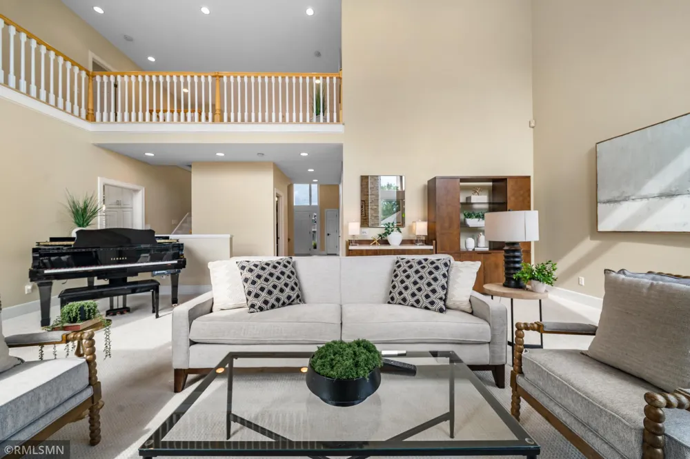 6102 Creek Ridge Court Minnetonka, MN 55345
