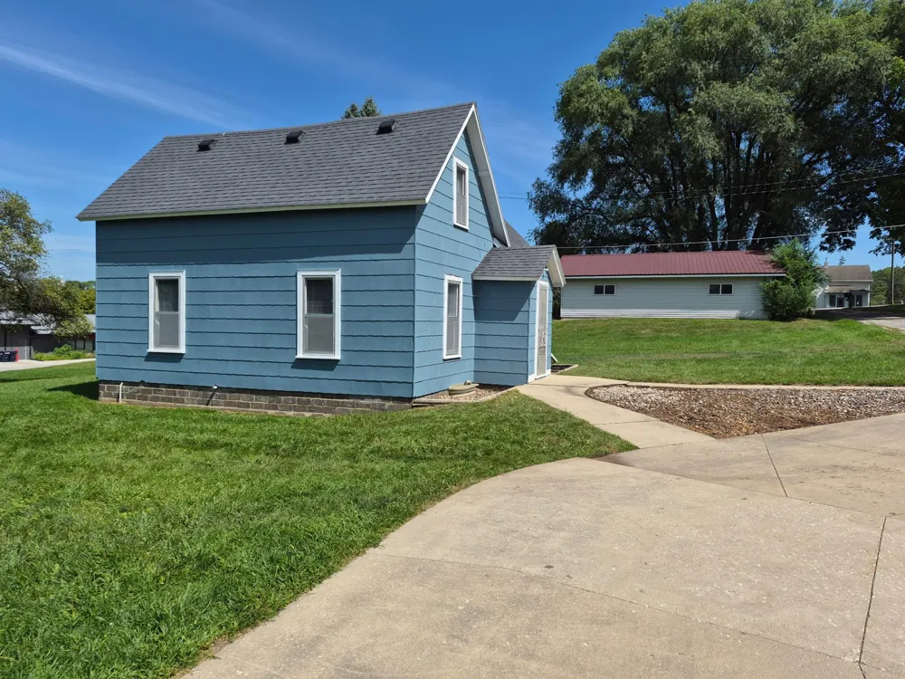 304 Terrace Street Lanesboro, MN 55949