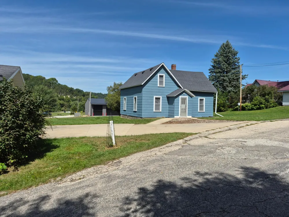 304 Terrace Street Lanesboro, MN 55949