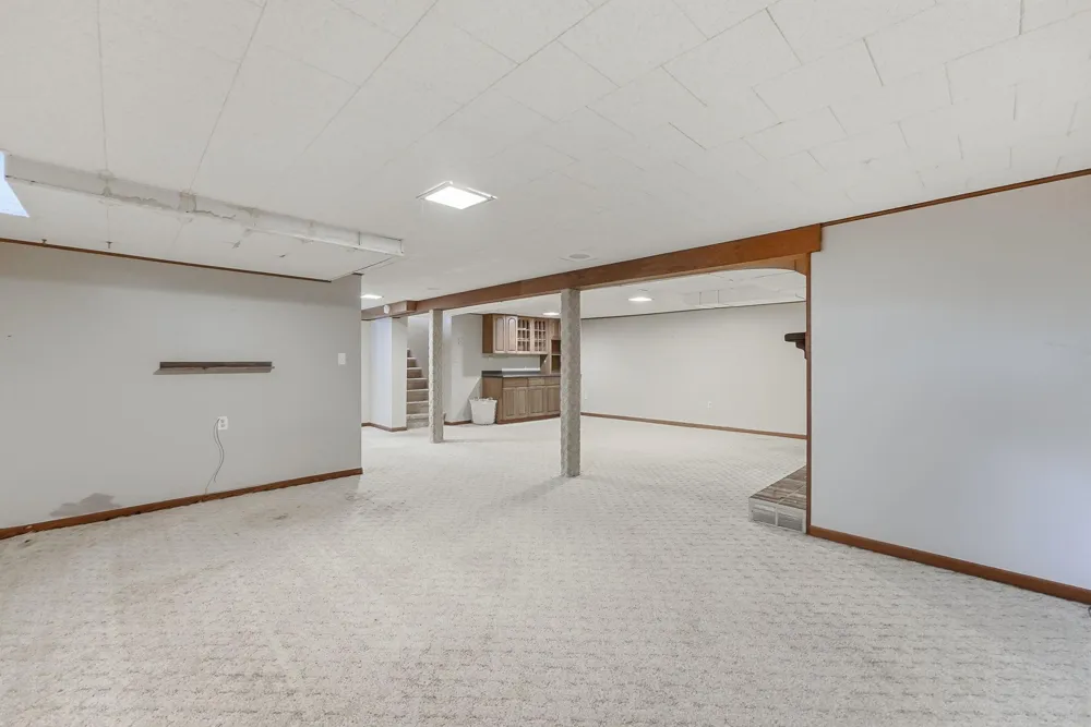 243 E Dahlstrom Avenue Appleton, MN 56208