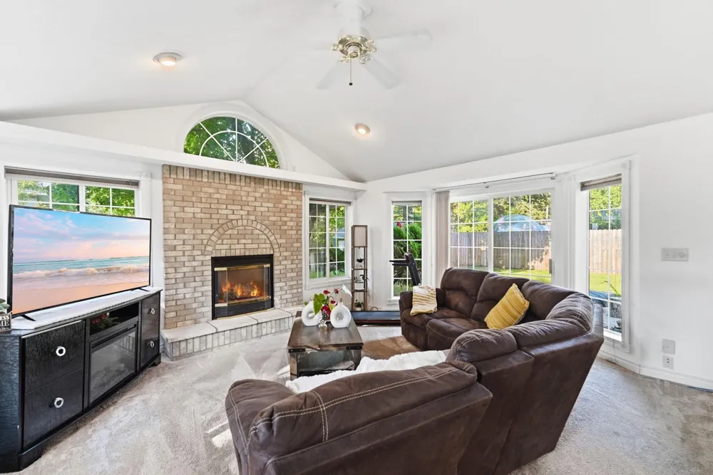 243 E Dahlstrom Avenue Appleton, MN 56208