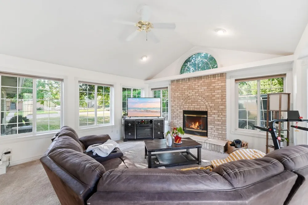 243 E Dahlstrom Avenue Appleton, MN 56208