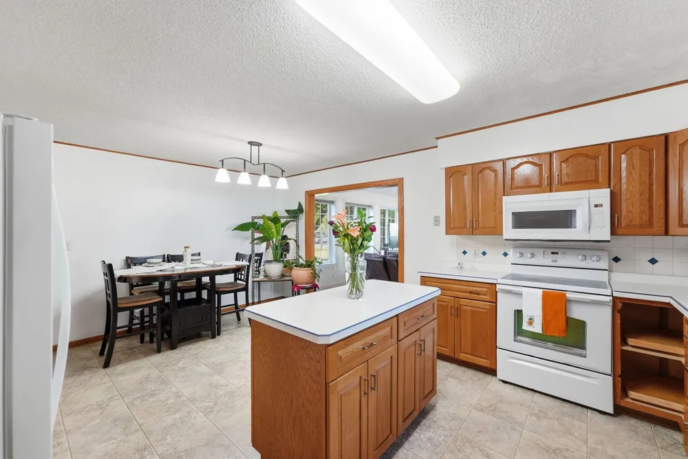 243 E Dahlstrom Avenue Appleton, MN 56208