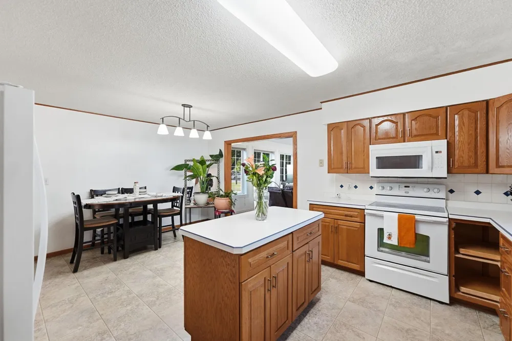 243 E Dahlstrom Avenue Appleton, MN 56208