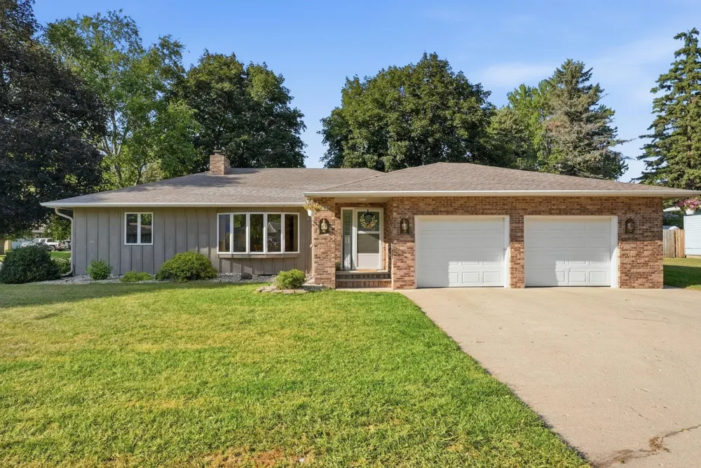 243 E Dahlstrom Avenue Appleton, MN 56208