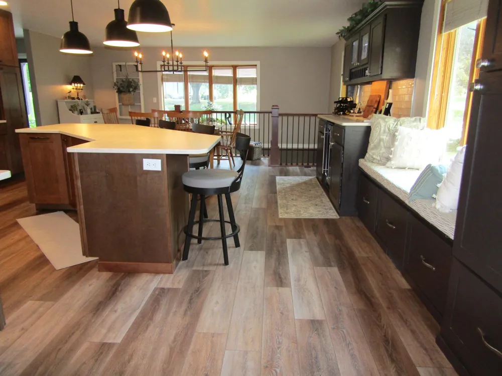 1409 Oak Drive Montevideo, MN 56265