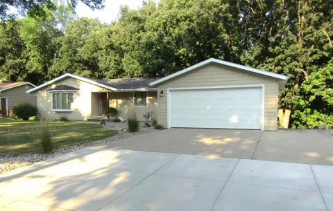 1409 Oak Drive