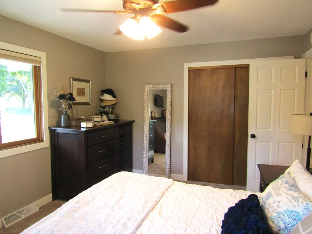 1409 Oak Drive Montevideo, MN 56265