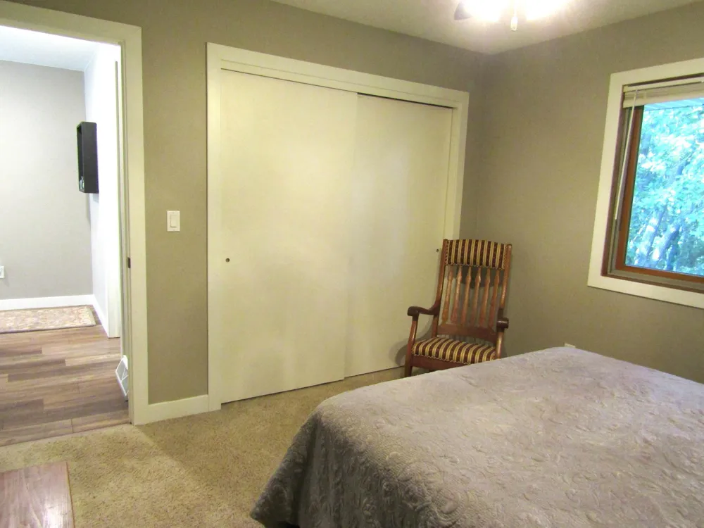 1409 Oak Drive Montevideo, MN 56265