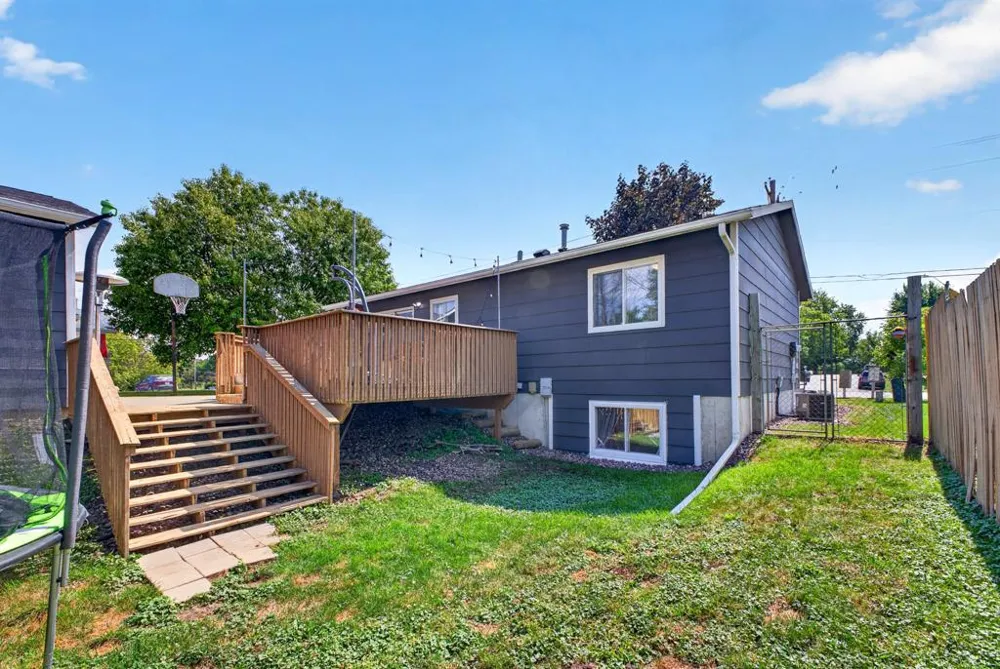 3513 7th Street NW Rochester, MN 55901