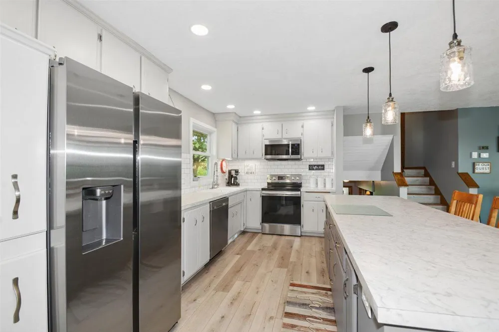 1200 301st Avenue NW Isanti, MN 55040
