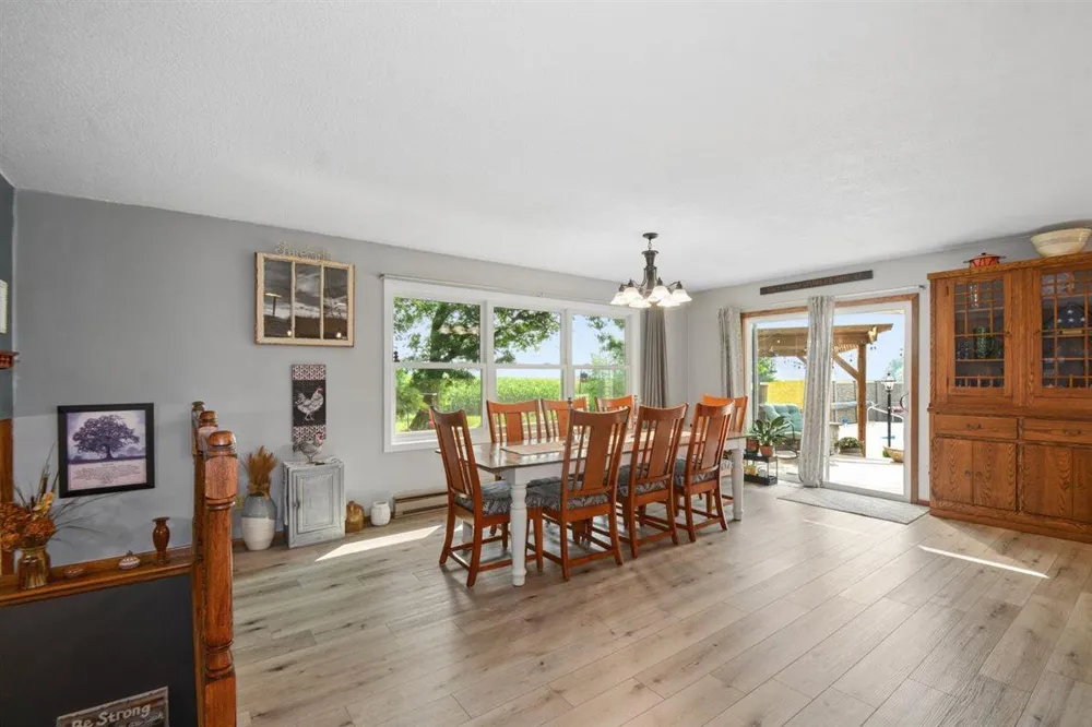 1200 301st Avenue NW Isanti, MN 55040