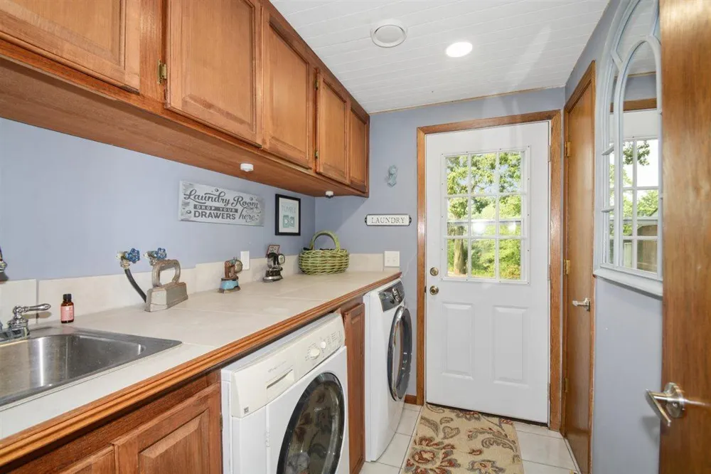 1200 301st Avenue NW Isanti, MN 55040