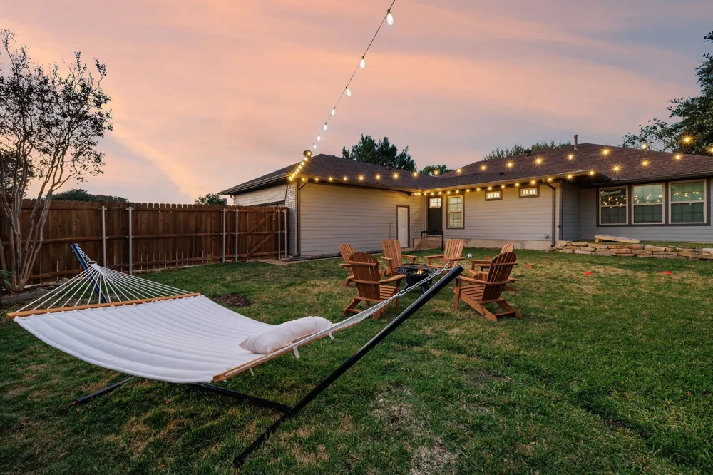 1922 Camden Way Carrollton, TX 75007