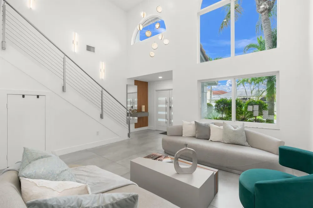 52 Gables Boulevard Weston, FL 33326