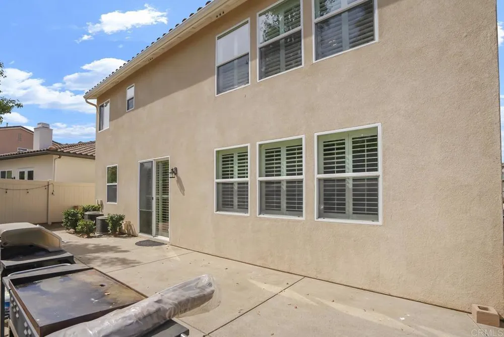 38292 Taylor Ln Murrieta, CA 92563