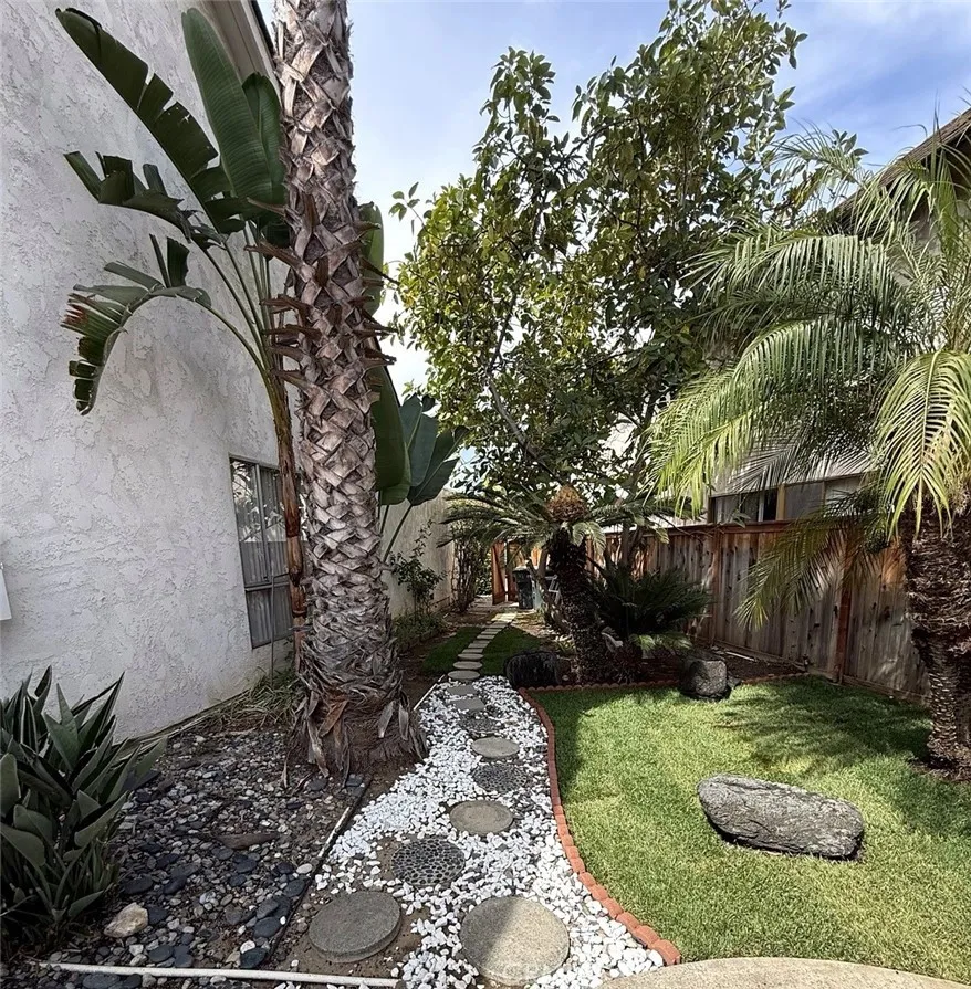 8170 Crowley Buena Park, CA 90621