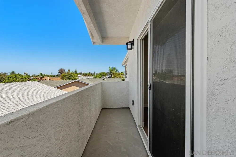 10349 Lipscomb Dr San Diego, CA 92126
