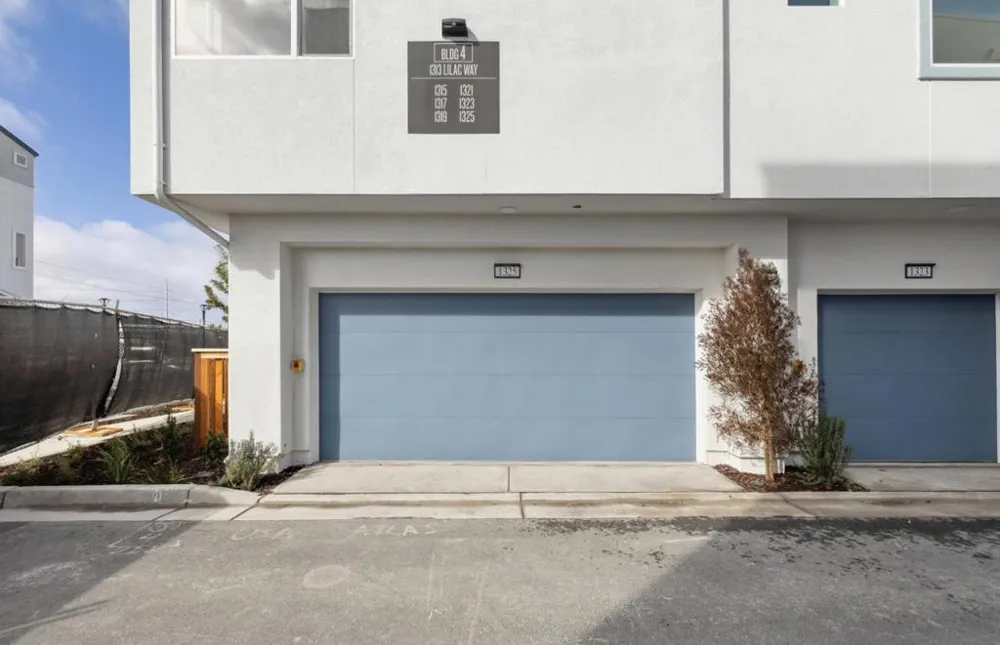 1325 Lilac Way Milpitas, CA 95035