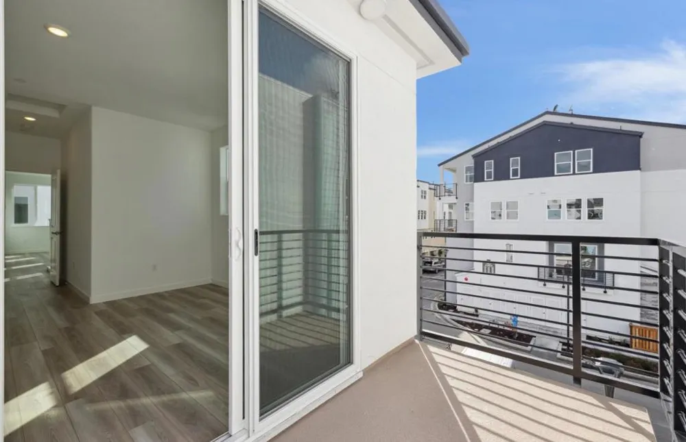 1325 Lilac Way Milpitas, CA 95035