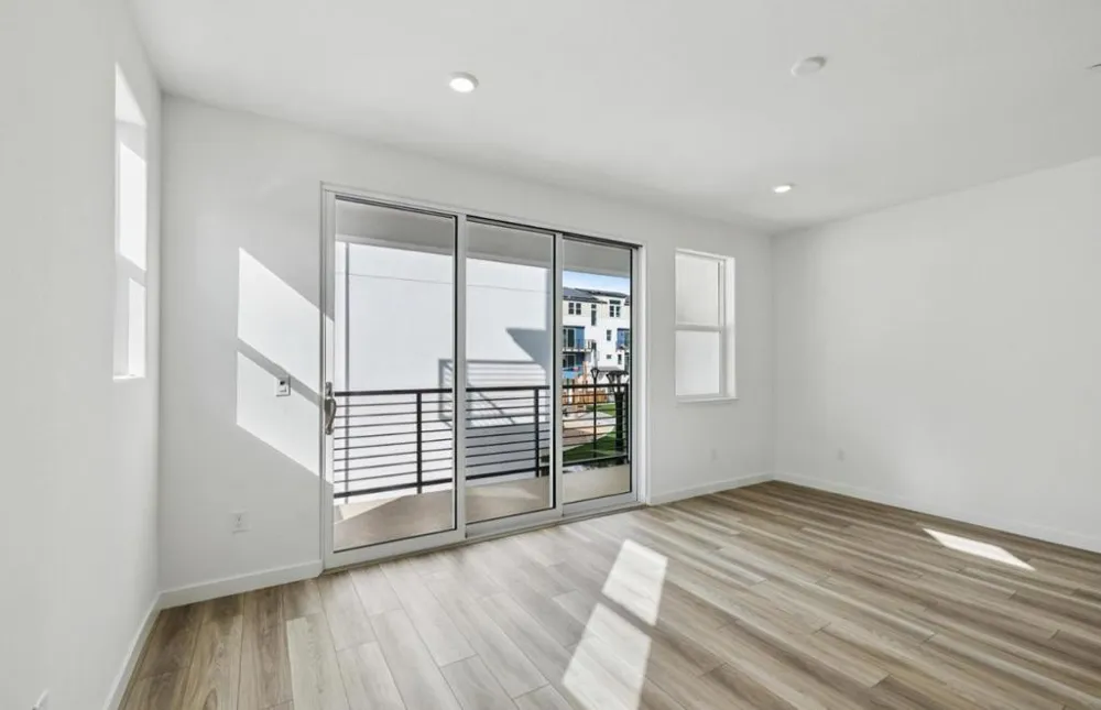 1325 Lilac Way Milpitas, CA 95035