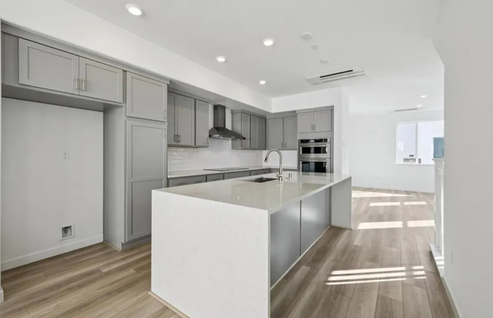 1325 Lilac Way Milpitas, CA 95035