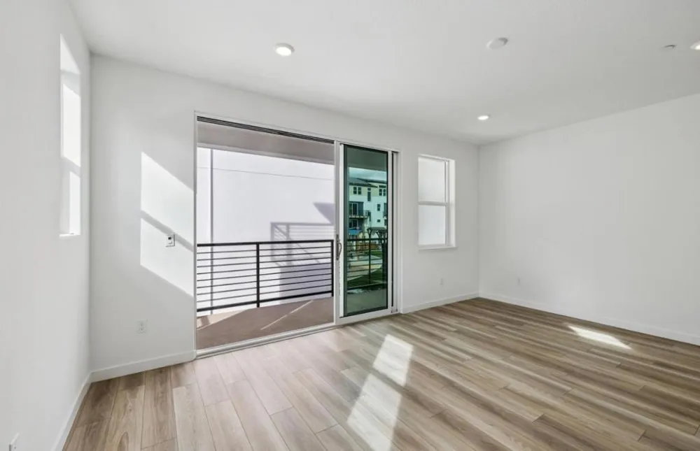 1325 Lilac Way Milpitas, CA 95035