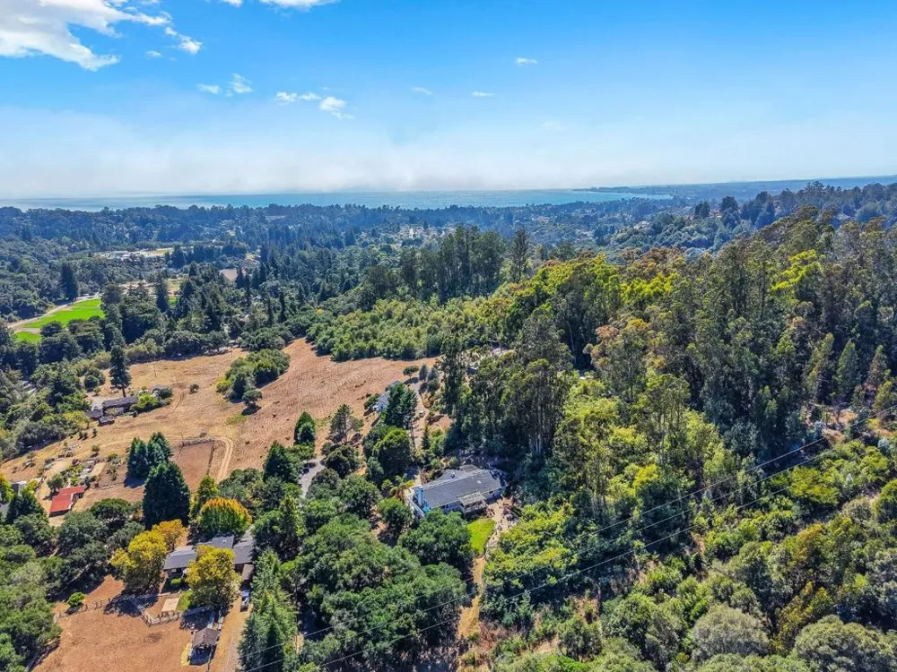 Address Not Shown Aptos, CA 95003