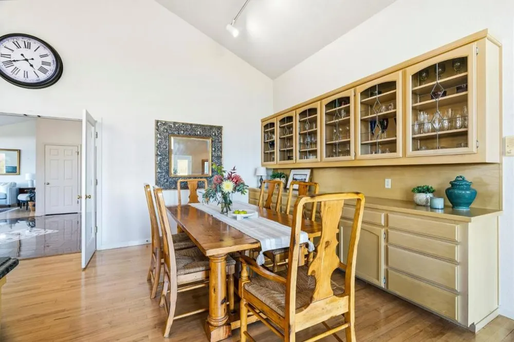 200 Marthas Way Aptos, CA 95003