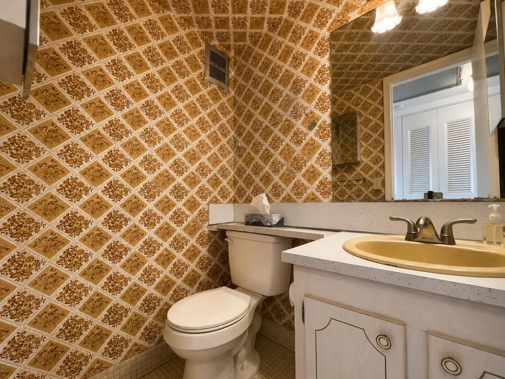 229 Dorchester J West Palm Beach, FL 33417