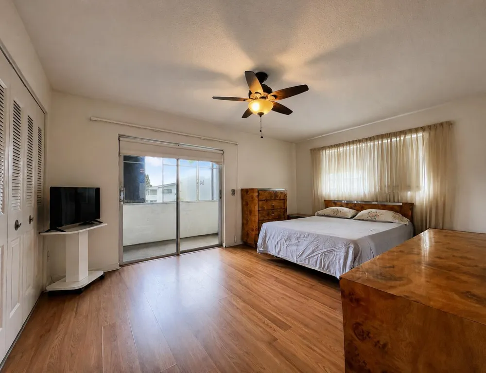 229 Dorchester J West Palm Beach, FL 33417