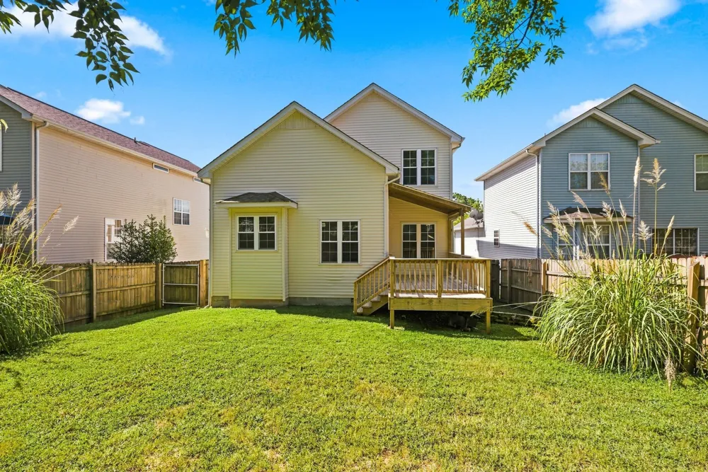 5936 Colchester Dr Hermitage, TN 37076