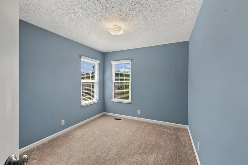 5936 Colchester Dr Hermitage, TN 37076