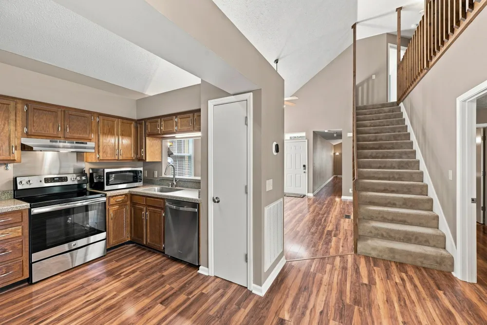 5936 Colchester Dr Hermitage, TN 37076