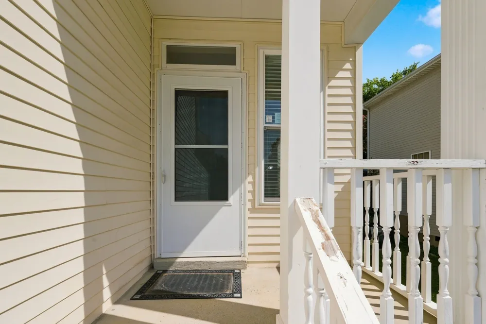 5936 Colchester Dr Hermitage, TN 37076
