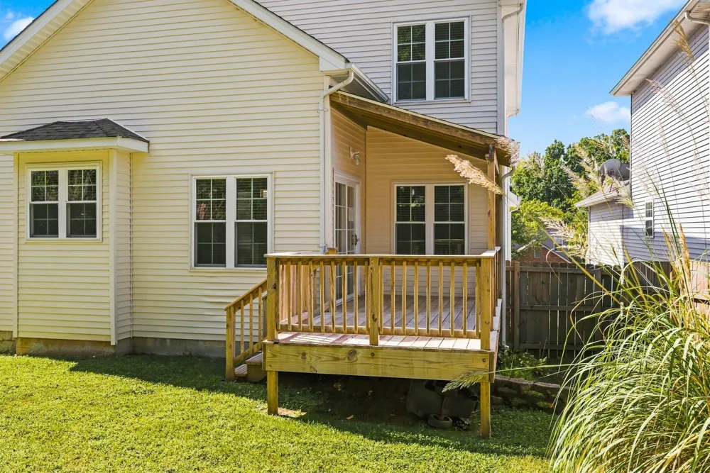 5936 Colchester Dr Hermitage, TN 37076