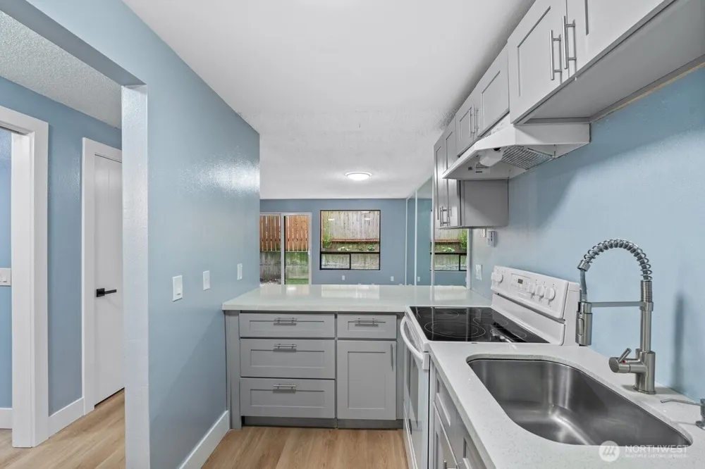 13702 37th Avenue S #51 Tukwila, WA 98168