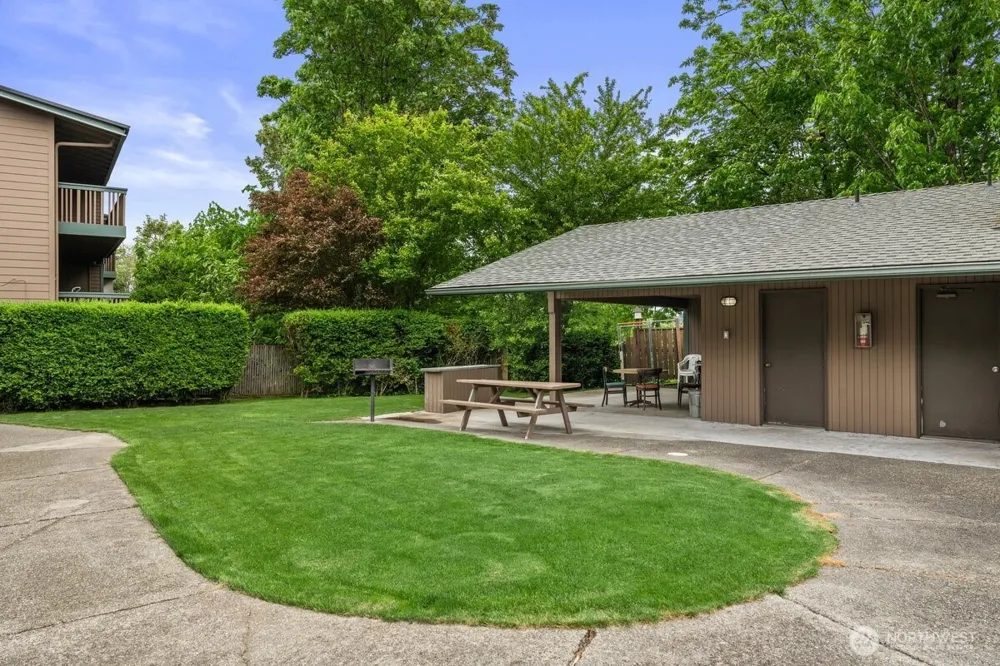 13702 37th Avenue S #51 Tukwila, WA 98168