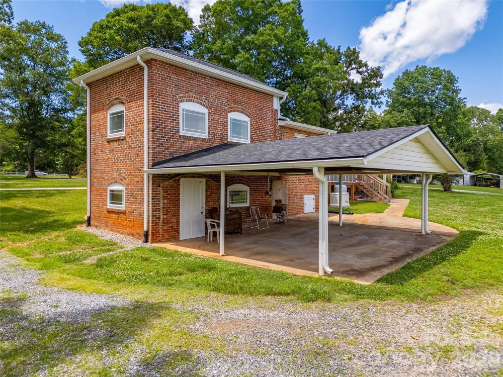 3384 US 64 Highway Rutherfordton, NC 28139