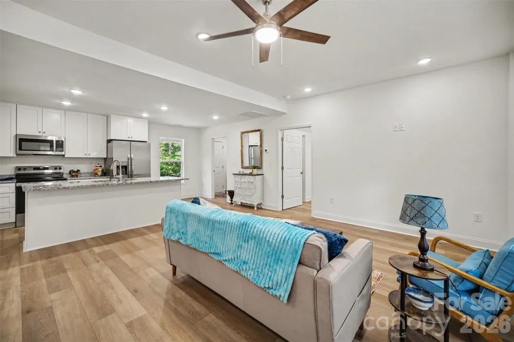 3299 Old Seine Road Smyrna, SC 29743