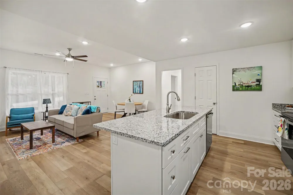 3299 Old Seine Road Smyrna, SC 29743